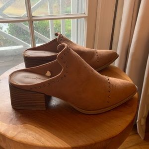 Cognac Mule Universal Thread size 8